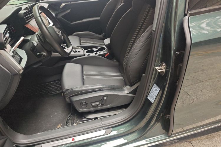 Audi A3 2022 immagine di auto #15