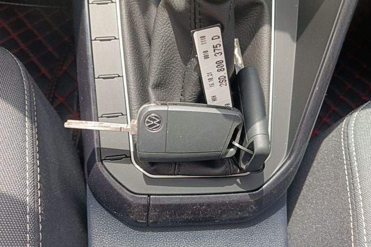 Volkswagen Lavida 2025 imagen de coche #9