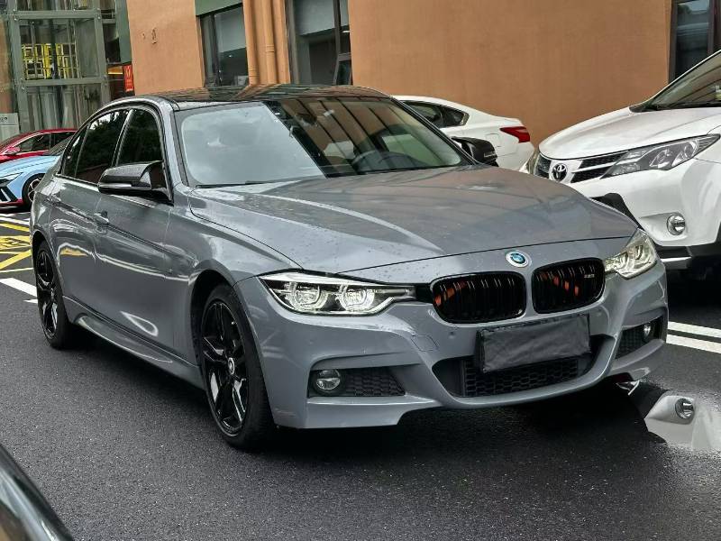 BMW 3 Series 2018 BMW 3 Series 2018 car image