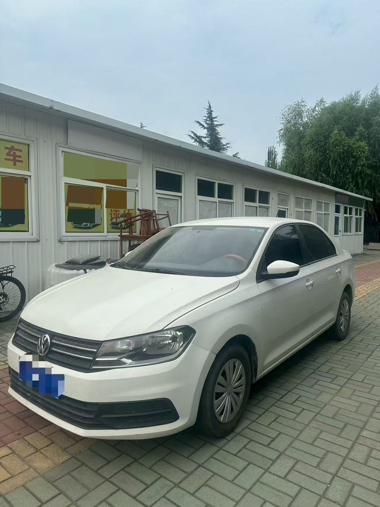 Volkswagen Santana 2017 car image 