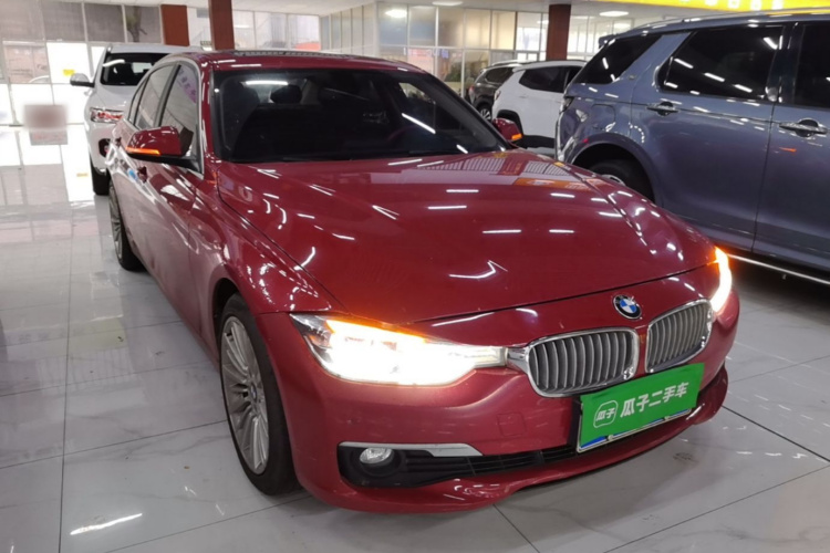 BMW 3 Series 2018 car image #4