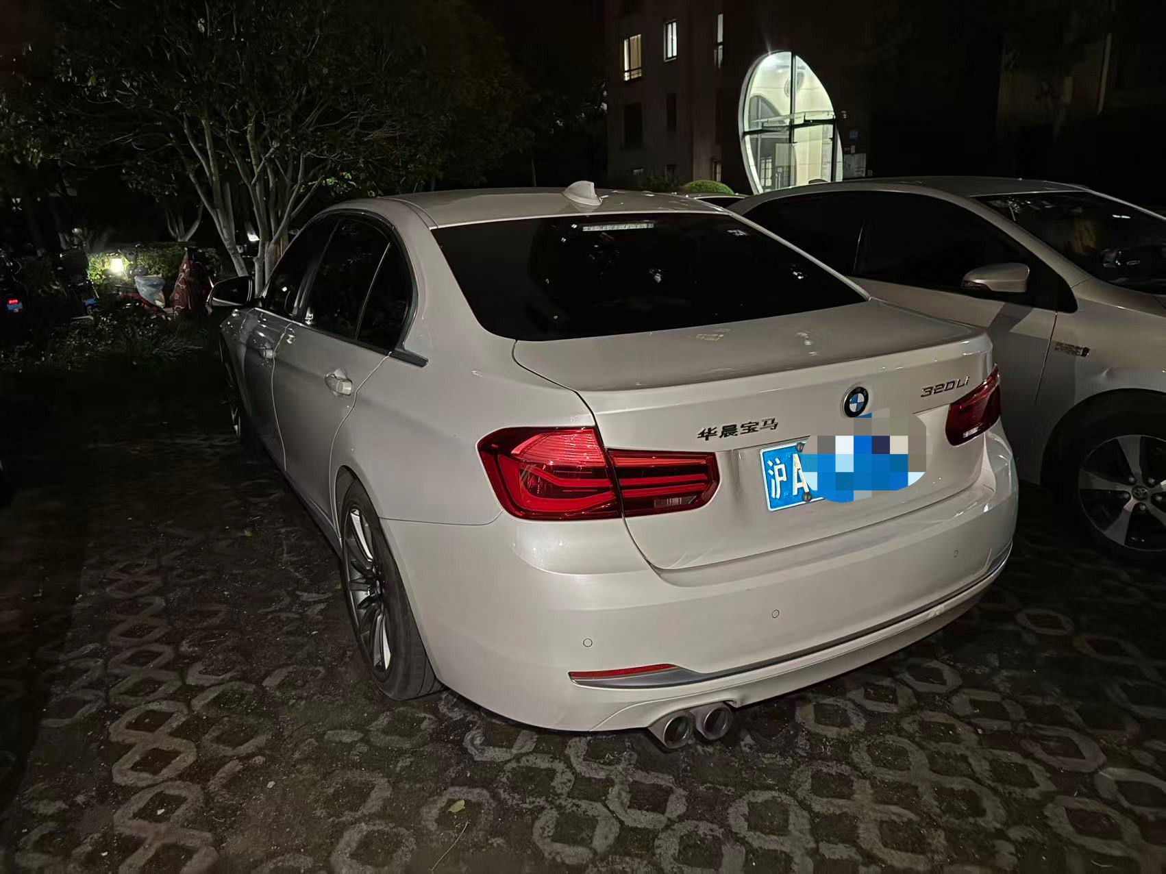 BMW 3 Series 2019 car image #4