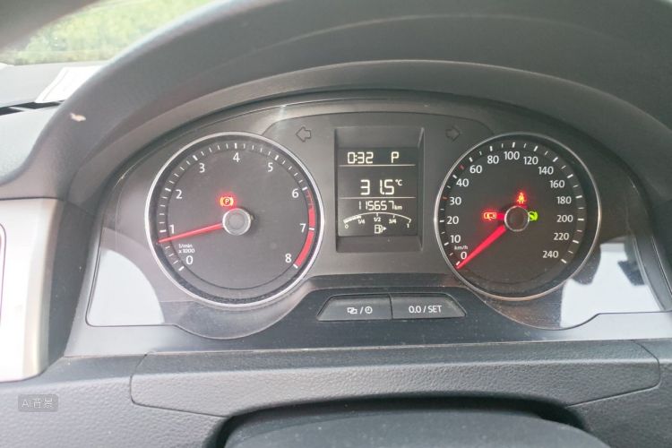 Volkswagen Santana 2016 car image #14