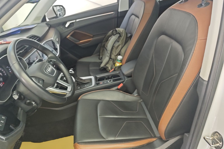 Audi Q3 2019 #15 Audi Q3 2019 car image #15