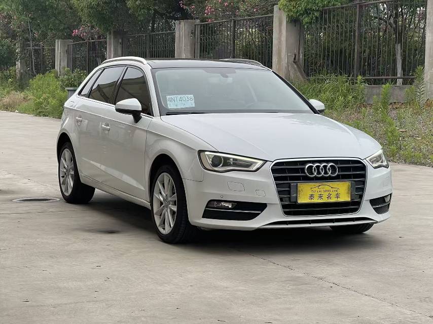 Audi A3 2016 car image #3