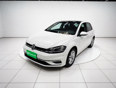 Volkswagen Golf 2018 car image 
