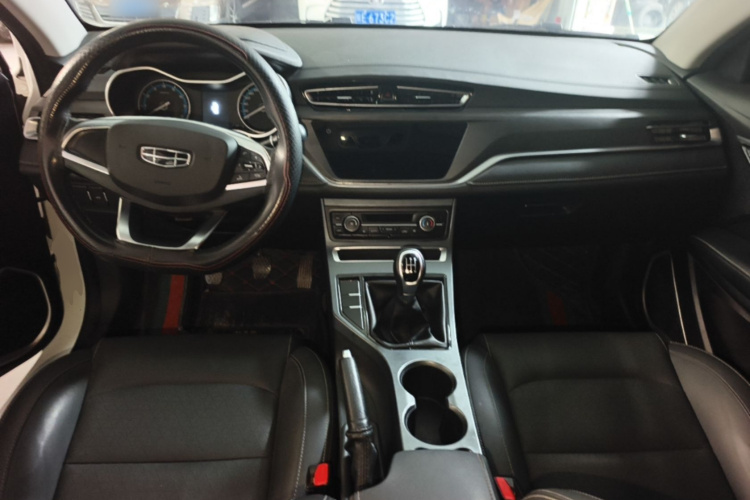 GEELY Emgrand 2021 #10 GEELY Emgrand 2021 car image #10