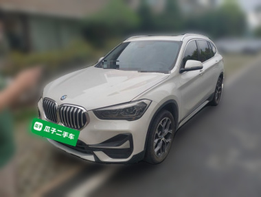 BMW X1 2020 BMW X1 2020 car image