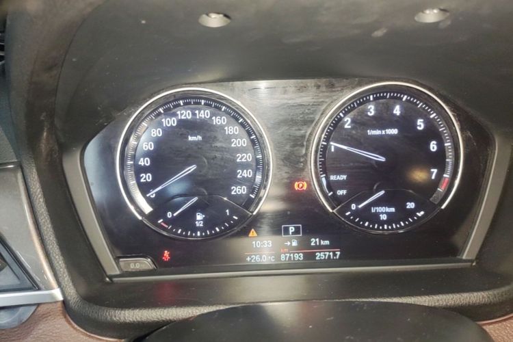 BMW X1 2019 car image #12