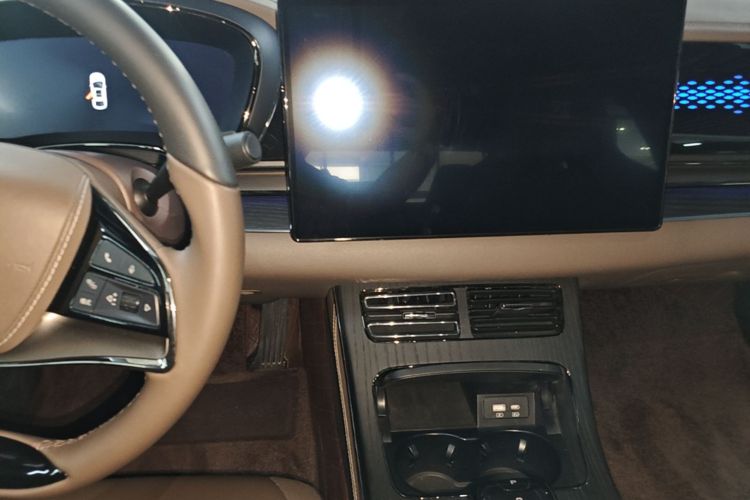BYD Han 2022 imagem de carro #13
