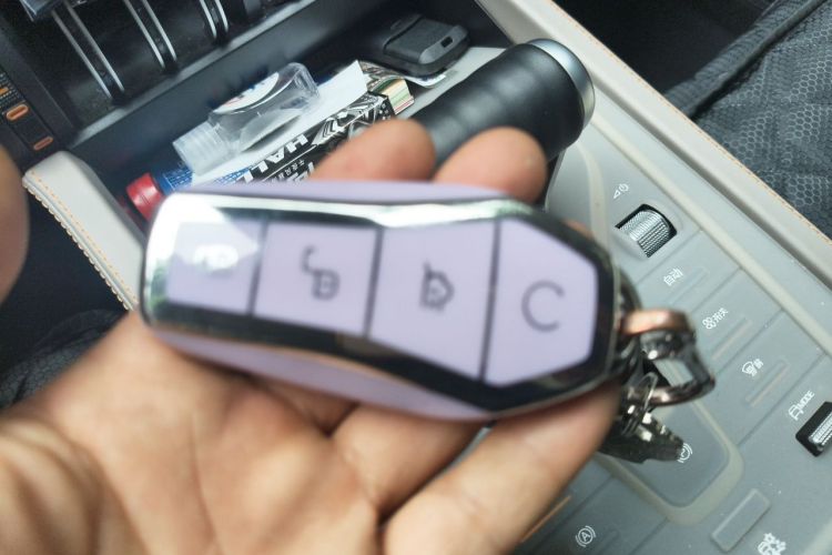BYD Yuan Plus 2023 car image #11
