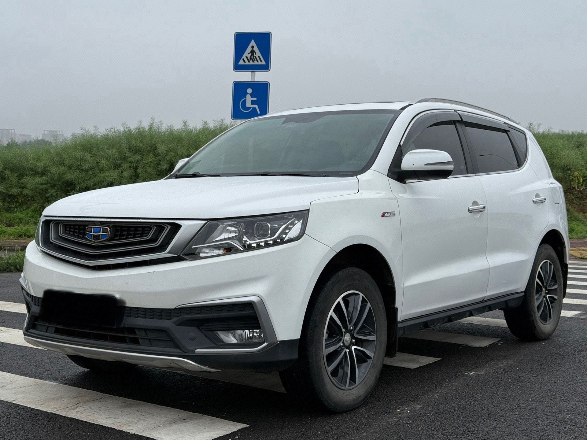 GEELY Vision X6 2019 car image 