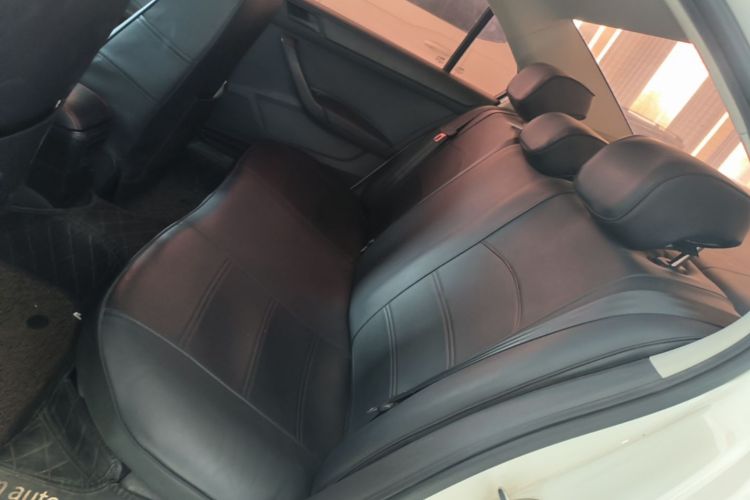 Volkswagen Santana 2018 #17 Volkswagen Santana 2018 car image #17