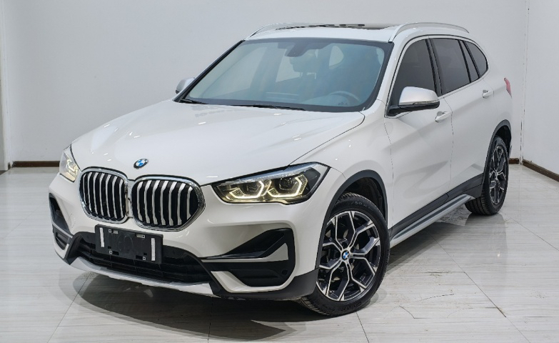 2022 2022 car image