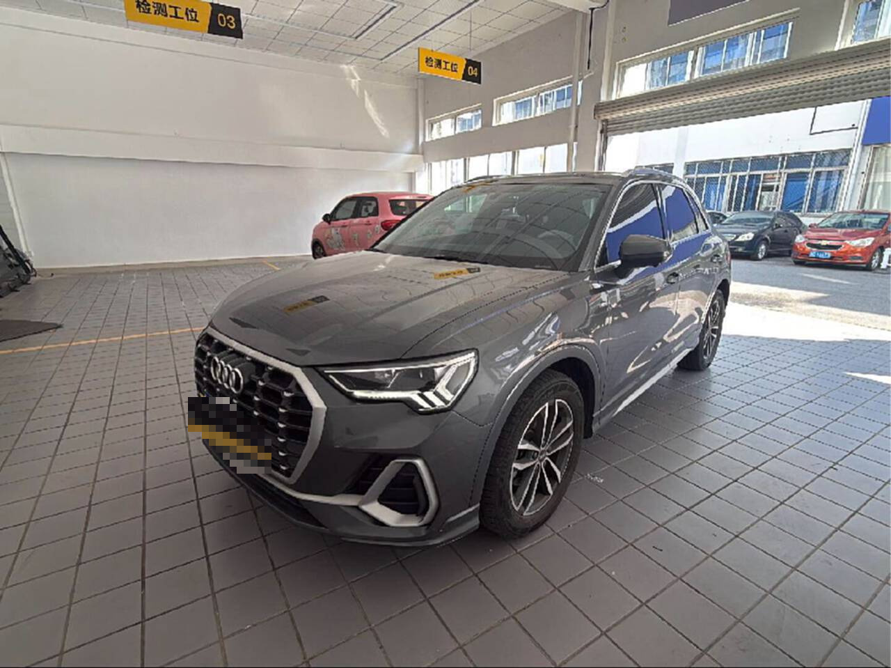 Audi Q3 2022 #2 Audi Q3 2022 изображение автомобиля #2