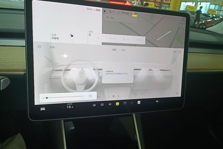 Tesla Model 3 2020 #13 Tesla Model 3 2020 car image #13