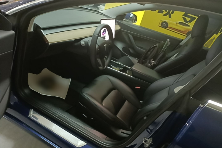 Tesla Model 3 2020 #16 Tesla Model 3 2020 car image #16