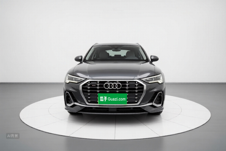 Audi Q3 2020 car image #3