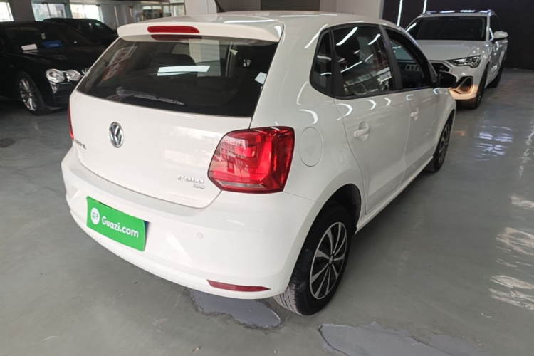 Volkswagen Polo 2019 car image #7