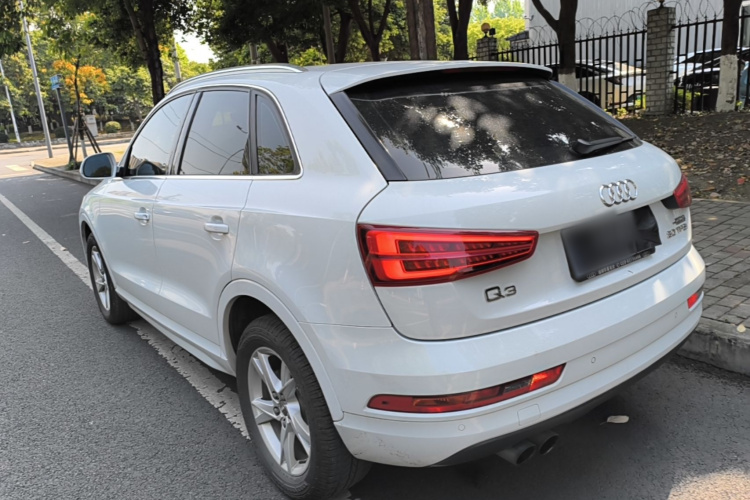 Audi Q3 2018 #5 Audi Q3 2018 car image #5