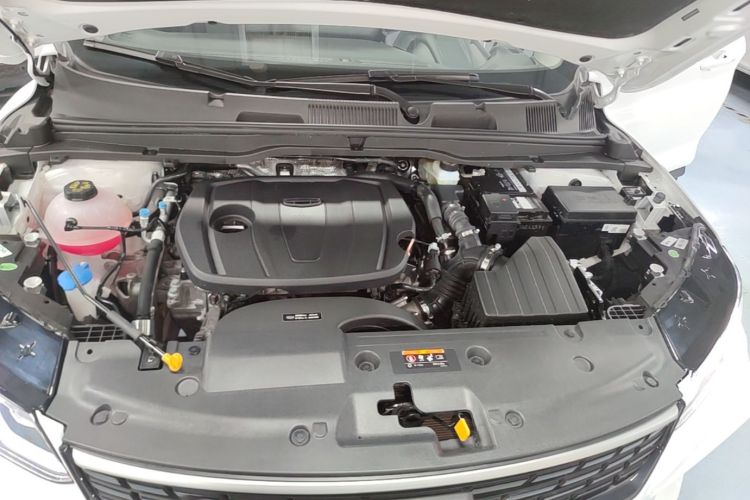 GEELY Coolray 2025 car image #22