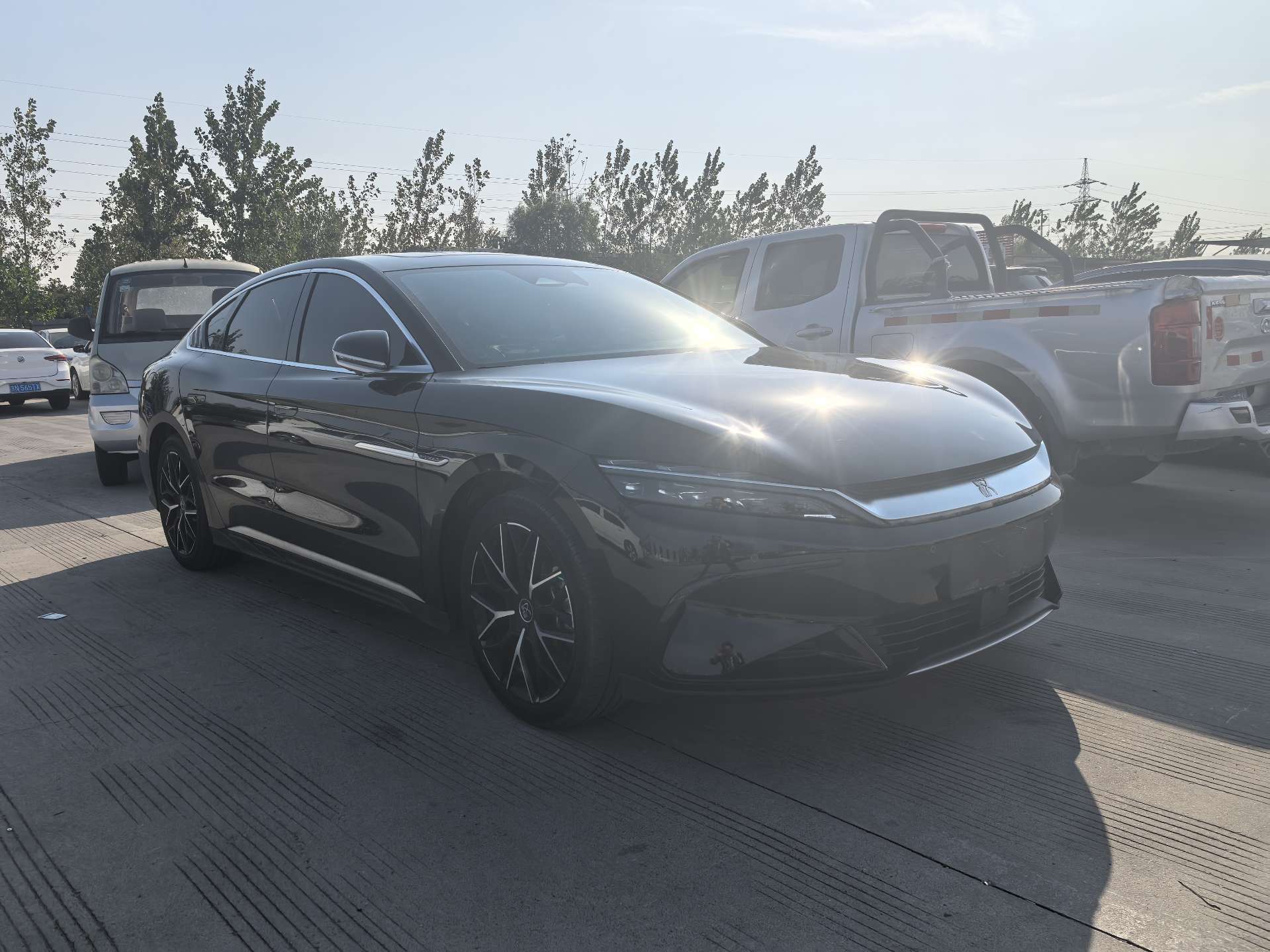 BYD Han 2024 #3 BYD Han 2024 изображение автомобиля #3
