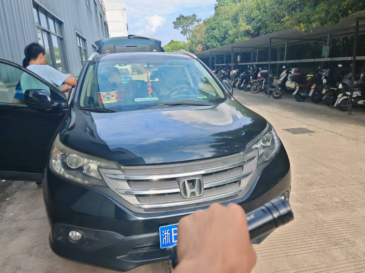 Honda CR-V 2012 car image 