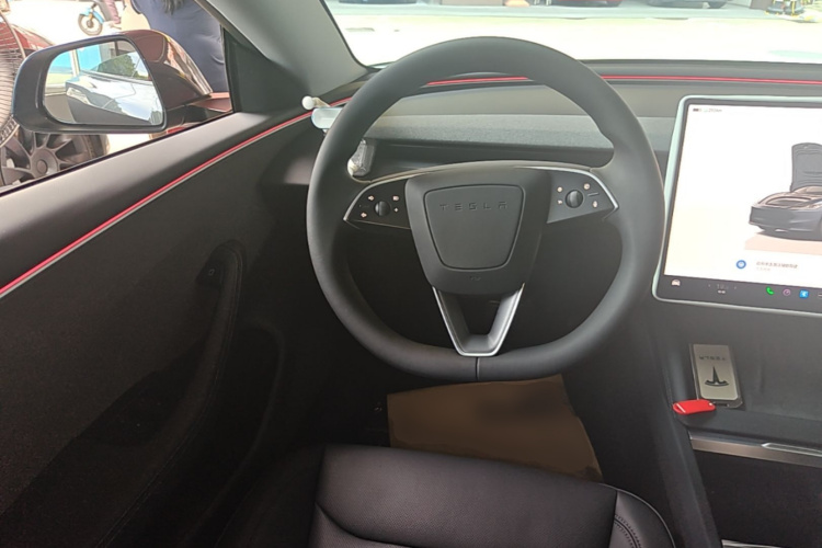 Tesla Model 3 2024 #11 Tesla Model 3 2024 car image #11