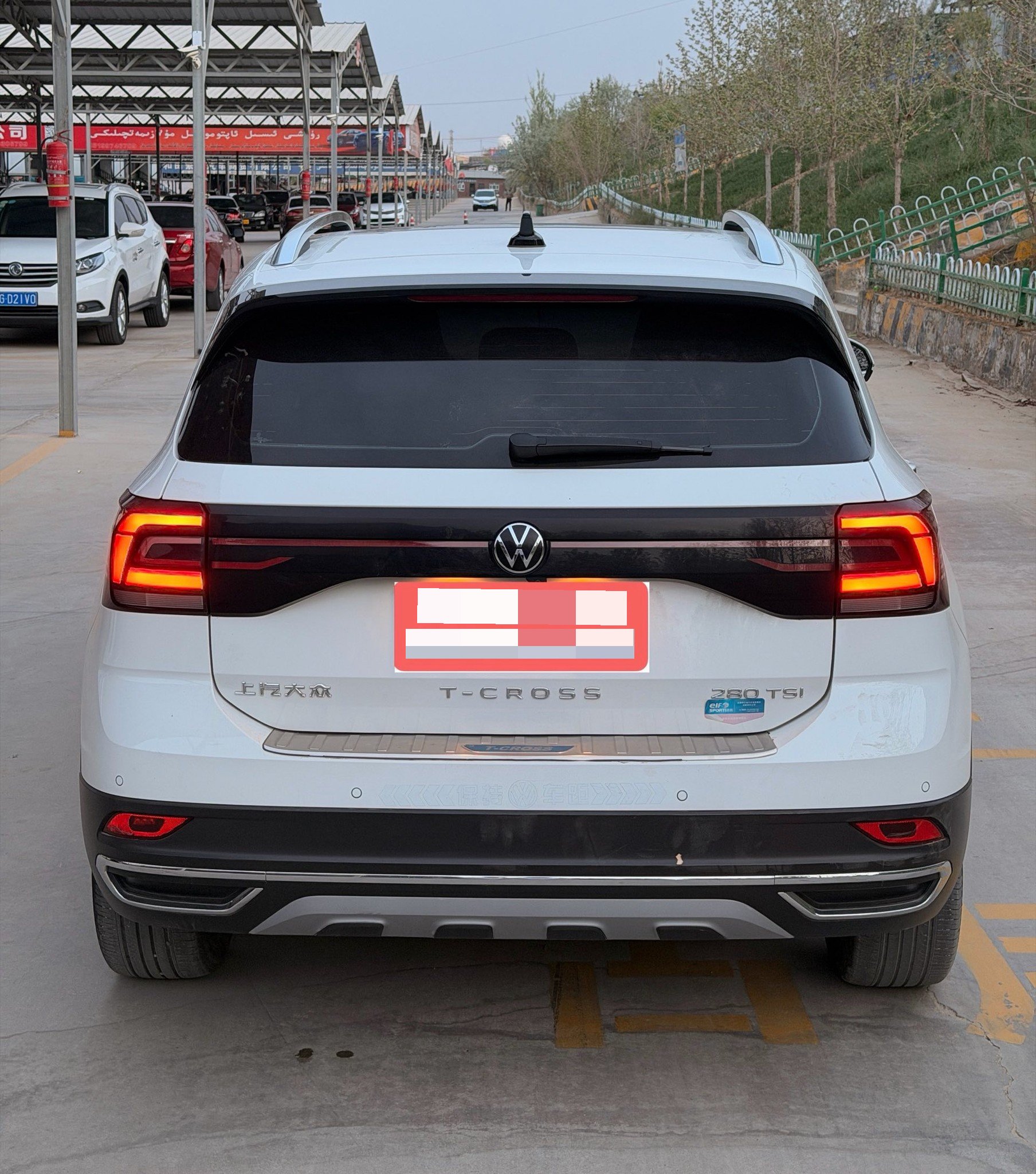 Volkswagen T-Cross 2021 car image #5