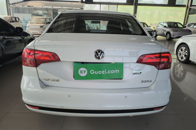 Volkswagen Bora 2021 صورة سيارة #6