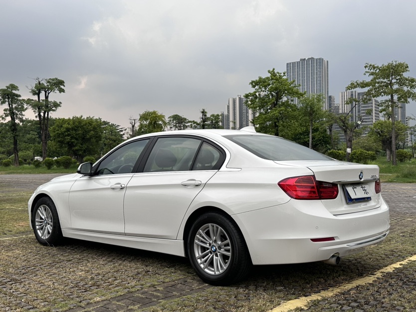 BMW 3 Series 2015 #9 BMW 3 Series 2015 car image #9