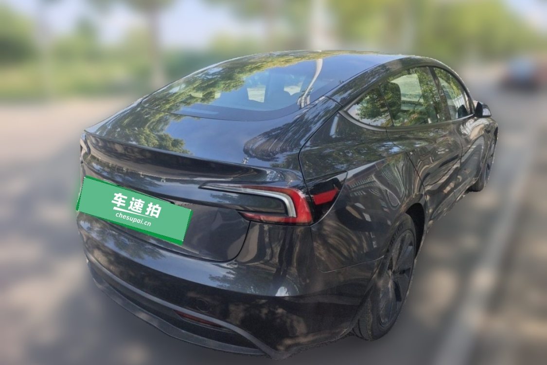Tesla Model 3 2024 car image #4