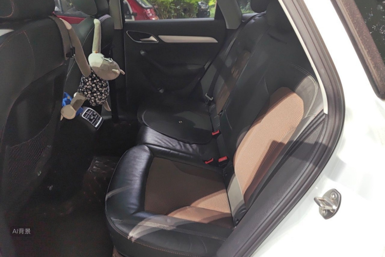 Audi Q3 2017 #19 Audi Q3 2017 car image #19