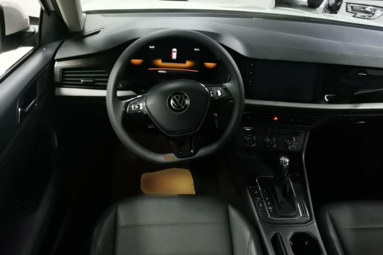 Volkswagen Lavida 2021 car image #11
