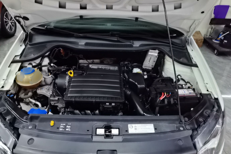 Volkswagen Polo 2018 immagine di auto #20