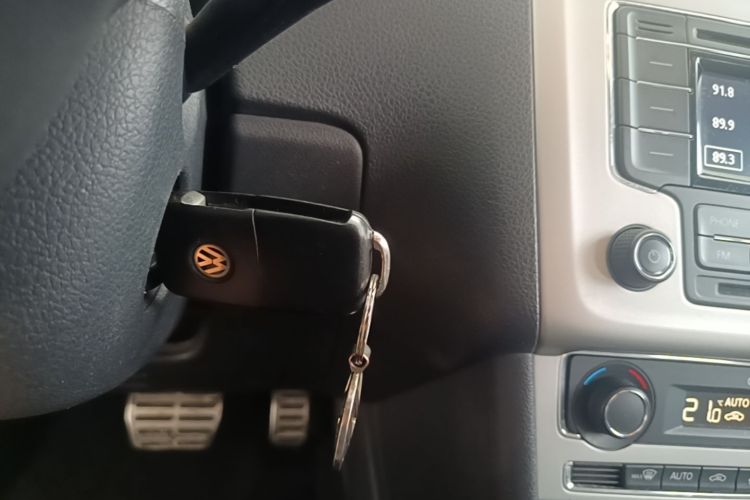 Volkswagen Polo 2016 #9 Volkswagen Polo 2016 car image #9