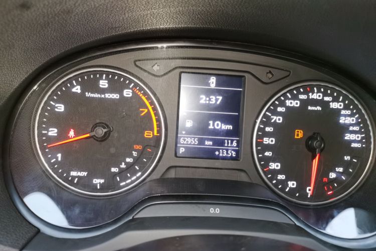 Audi A3 2016 car image #12
