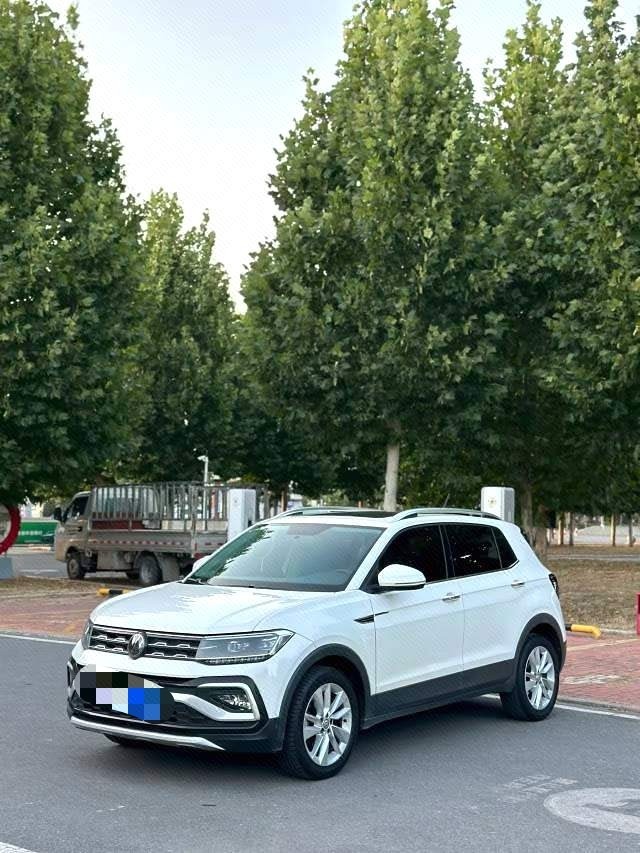Volkswagen T-Cross 2021 Volkswagen T-Cross 2021 صورة سيارة