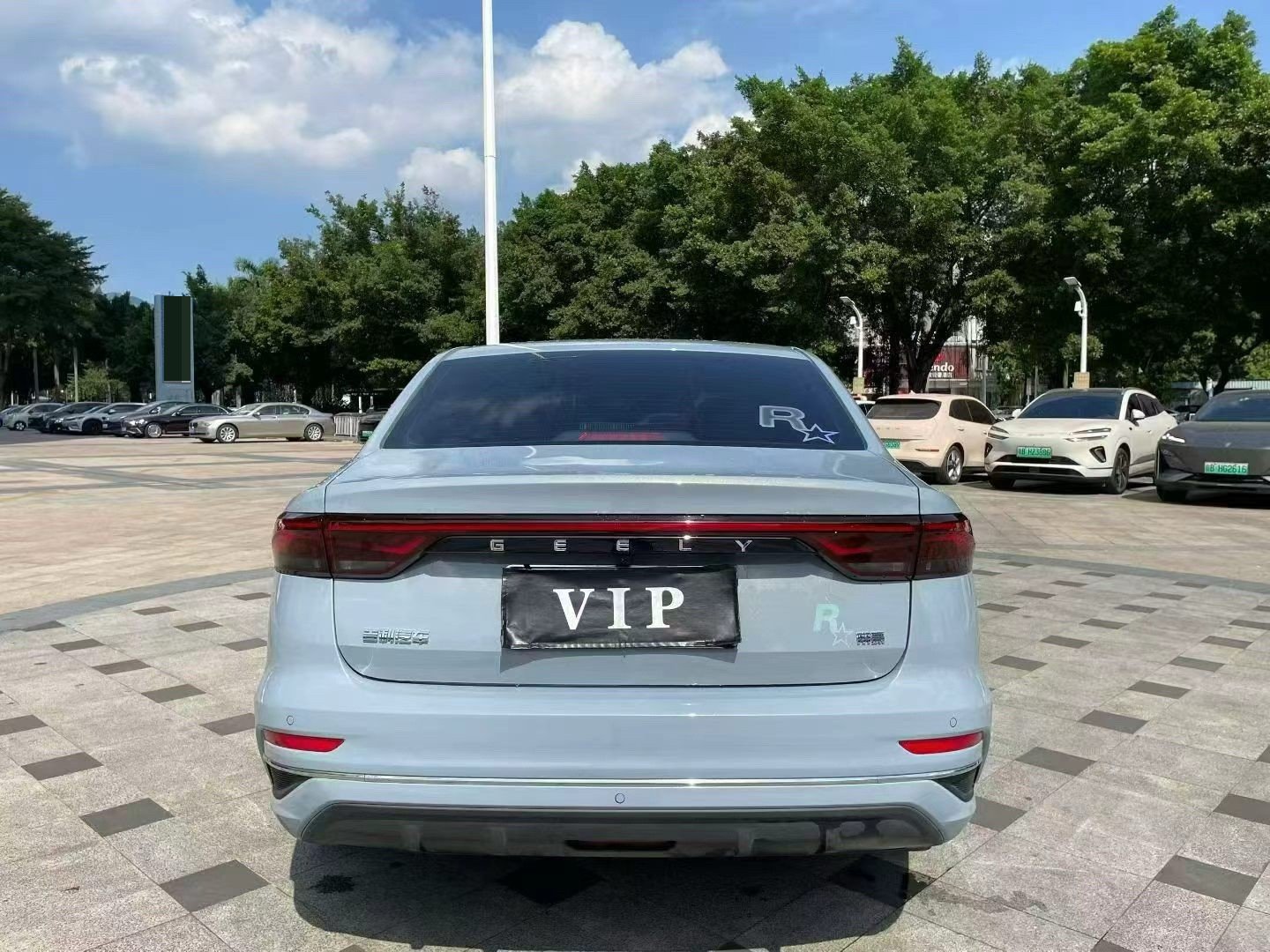 GEELY Emgrand 2024 #8 GEELY Emgrand 2024 صورة سيارة #8