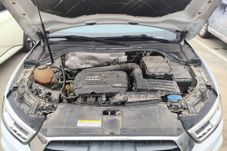 Audi Q3 2019 #22 Audi Q3 2019 car image #22