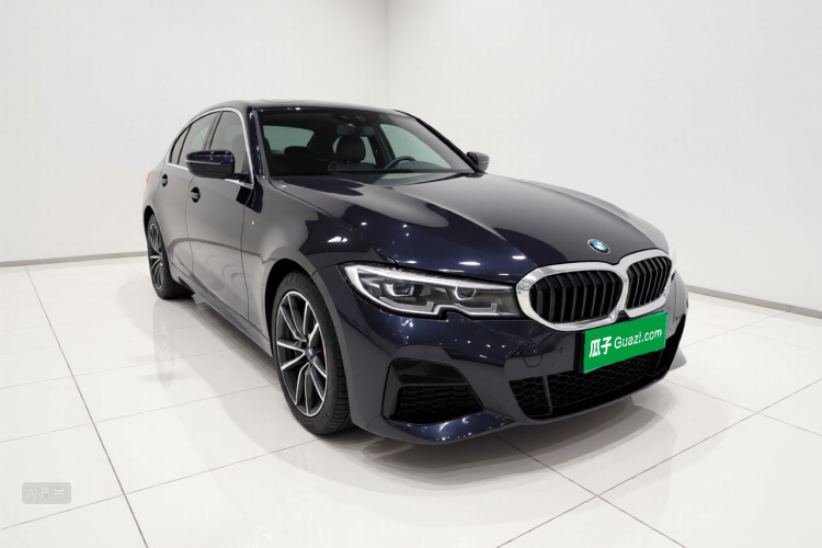 BMW 3 Series 2020 #4 BMW 3 Series 2020 car image #4