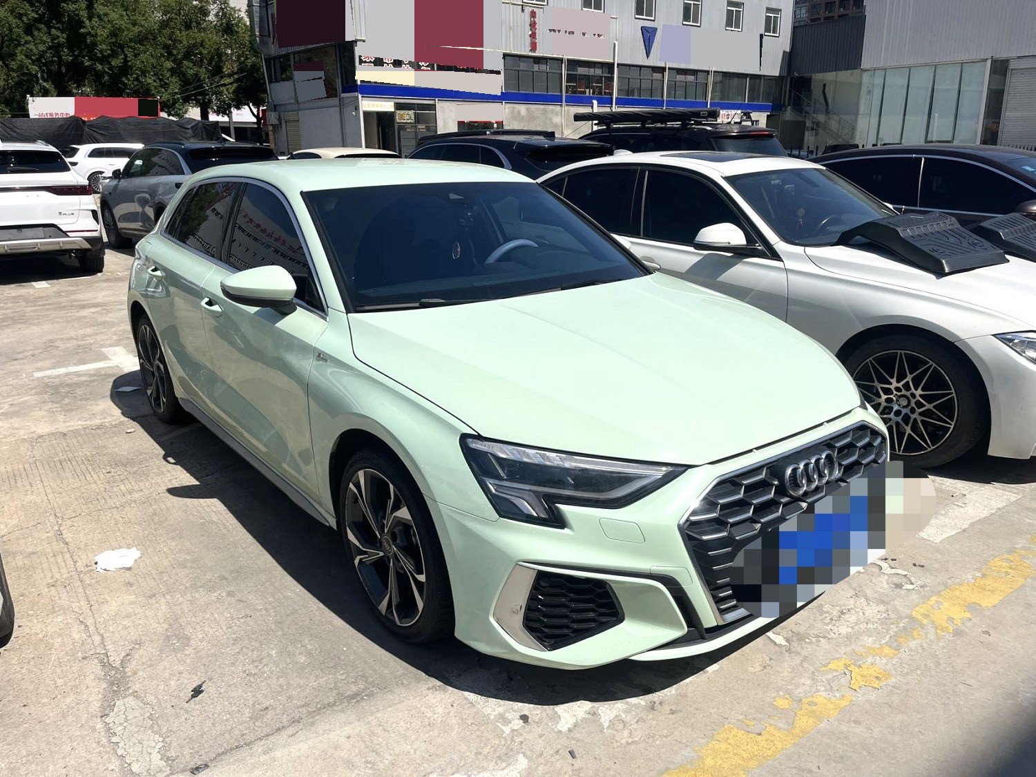 2023 car image #3