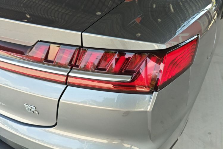 BYD Han 2021 car image #8