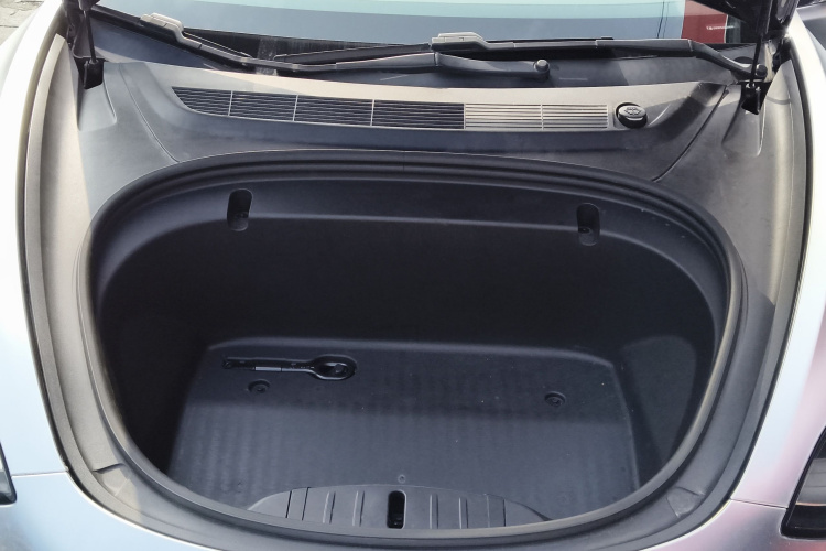 Tesla Model 3 2020 car image #20