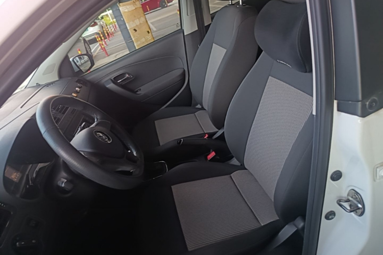 Volkswagen Polo 2019 #15 Volkswagen Polo 2019 car image #15