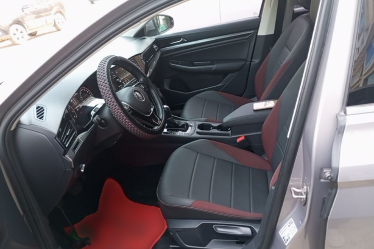 Volkswagen Bora 2019 car image #15