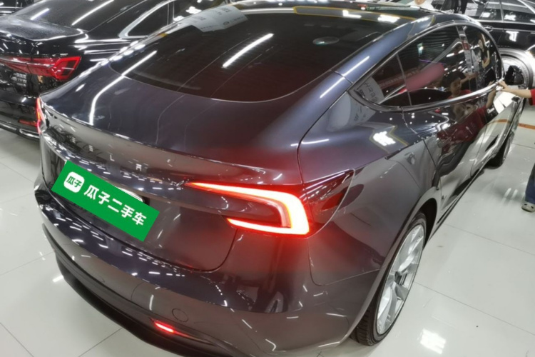 Tesla Model 3 2024 #5 Tesla Model 3 2024 immagine di auto #5