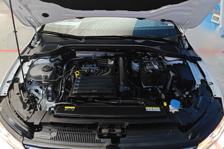 Volkswagen Golf 2024 #20 Volkswagen Golf 2024 car image #20