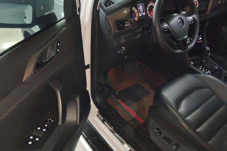 Volkswagen Tharu 2021 изображение автомобиля #12