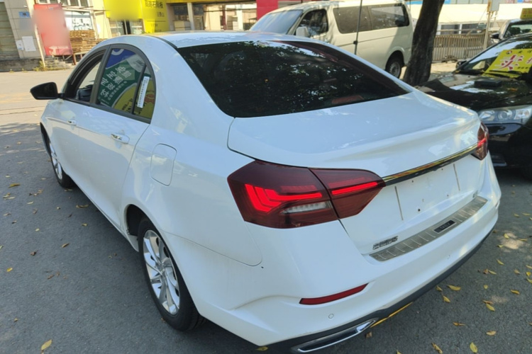 GEELY Emgrand 2021 #5 GEELY Emgrand 2021 car image #5